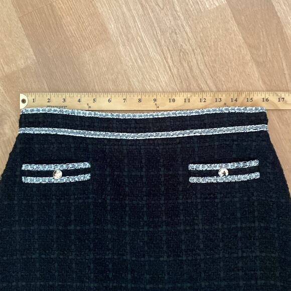Ann Taylor Black Tweed Button Pocket Skirt Size 8 - Picture 6 of 14